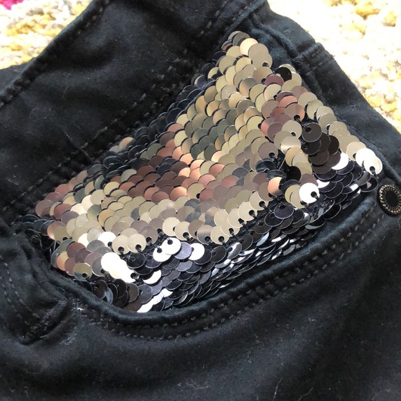 🧜🏼‍♀️3 for $15 item!🧜🏼‍♀️girls favorite knit denim jean sequin pockets - Picture 5 of 5